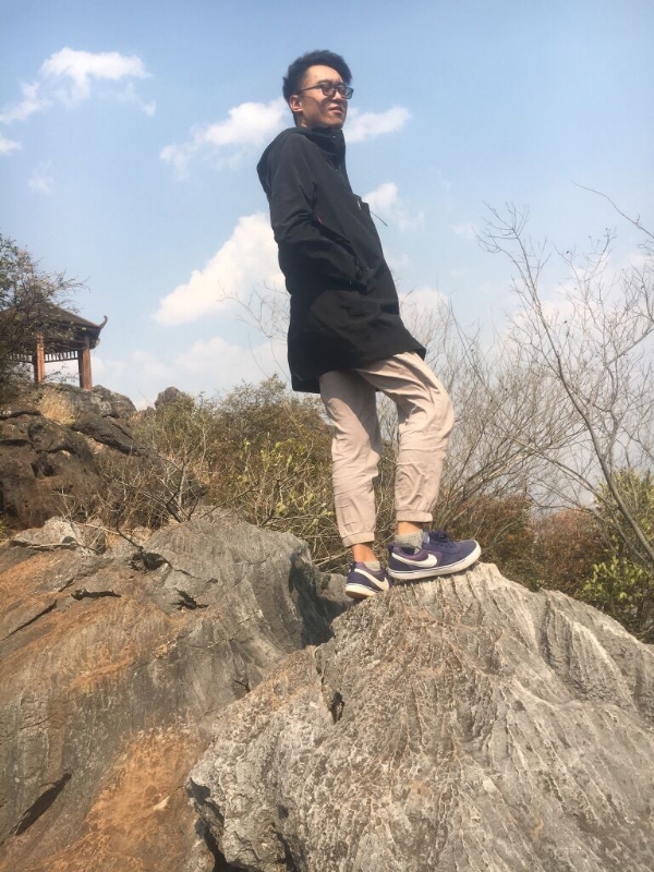 雨夜寻知己的第一张照片--武汉相亲服务中心
