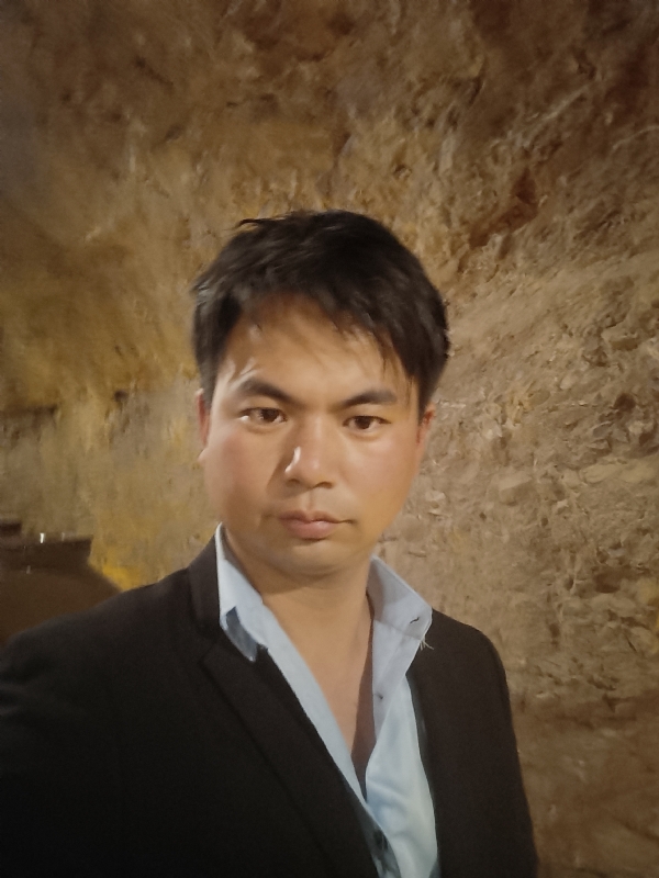晚点的第一张照片--武汉相亲服务中心
