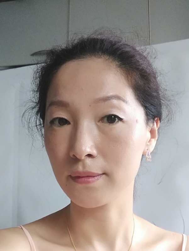 彼岸花的第一张照片--武汉相亲服务中心