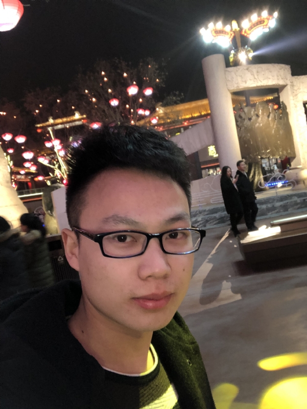吃葡萄不吐葡萄皮的第一张照片--武汉相亲服务中心
