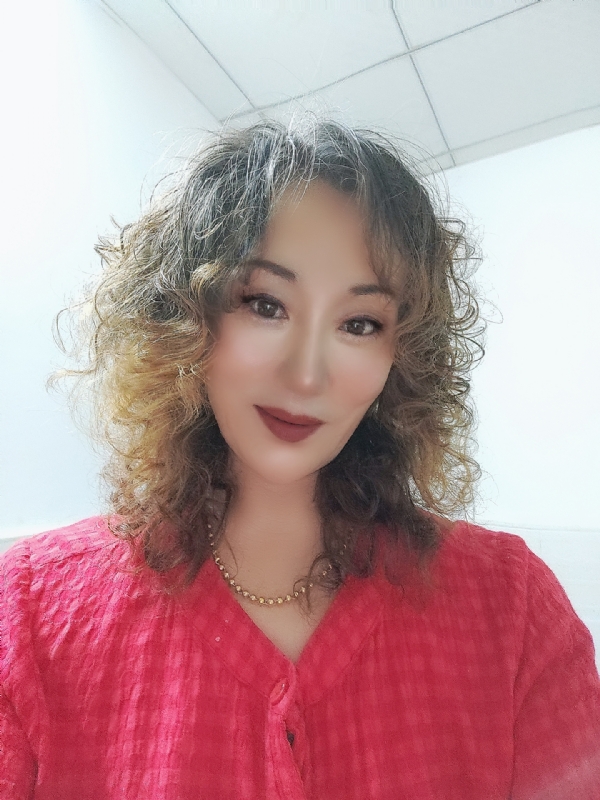 燕子的第一张照片--武汉相亲服务中心
