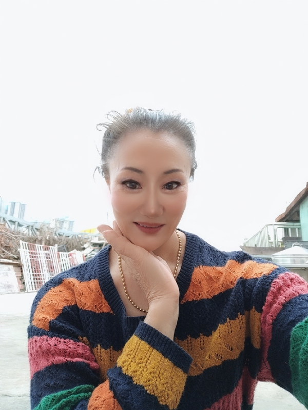燕子的第四张照片--武汉相亲服务中心