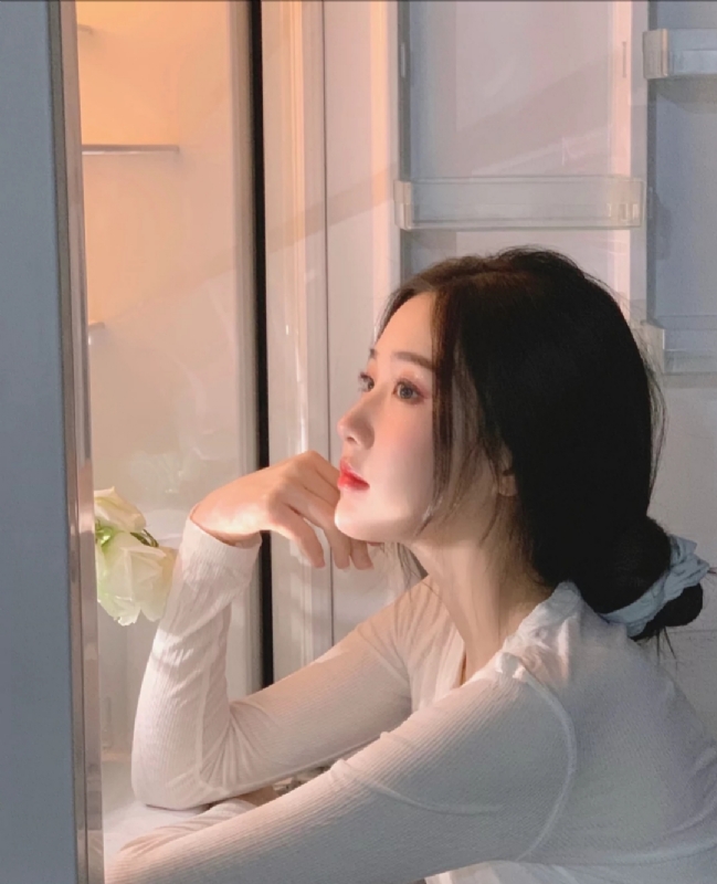 風吹過臉頰的第一张照片--武汉相亲服务中心