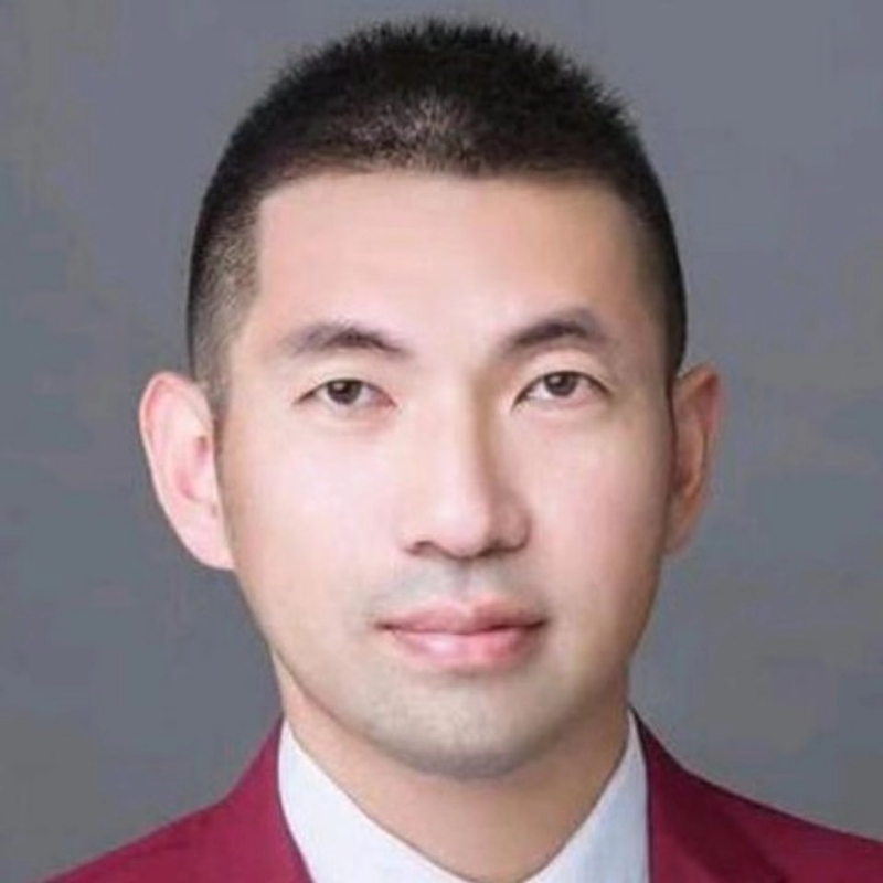 行者李的第一张照片--武汉相亲服务中心