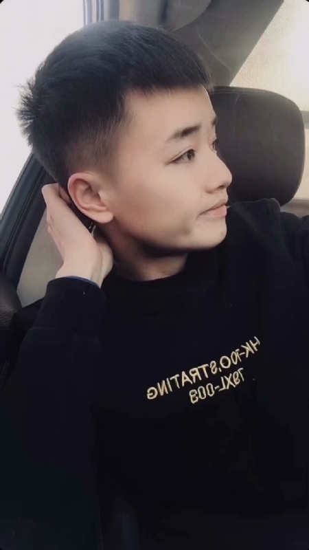 锁洋的第一张照片--武汉相亲服务中心