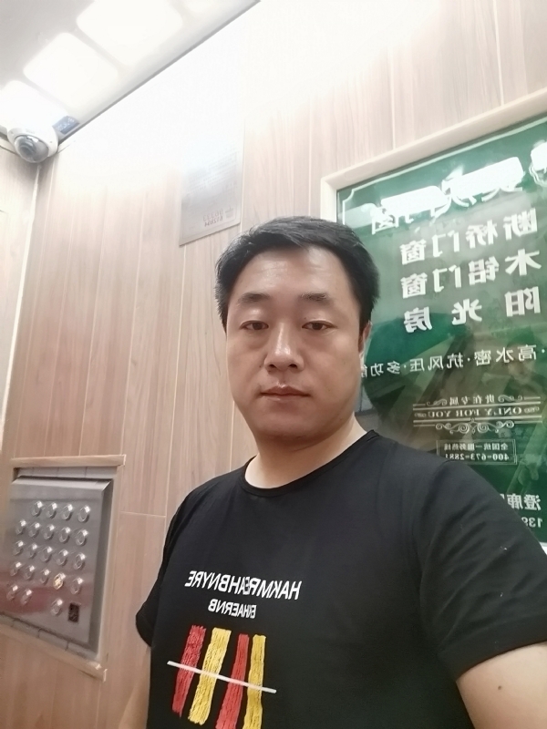 江南烟雨的第一张照片--武汉相亲服务中心