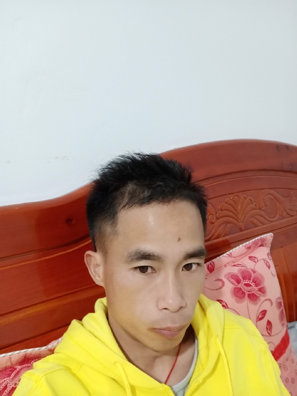 小biu崽的第一张照片--武汉相亲服务中心