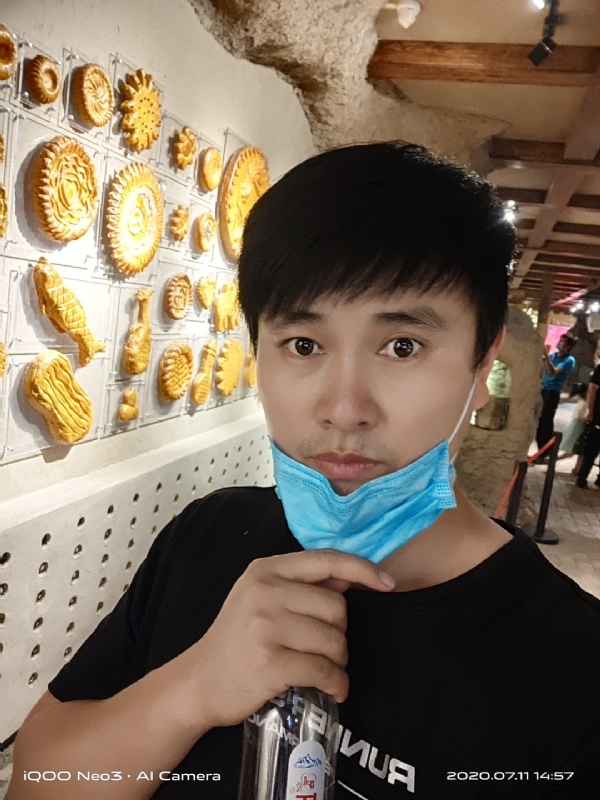 ldp守望薰衣草的第一张照片--武汉相亲服务中心
