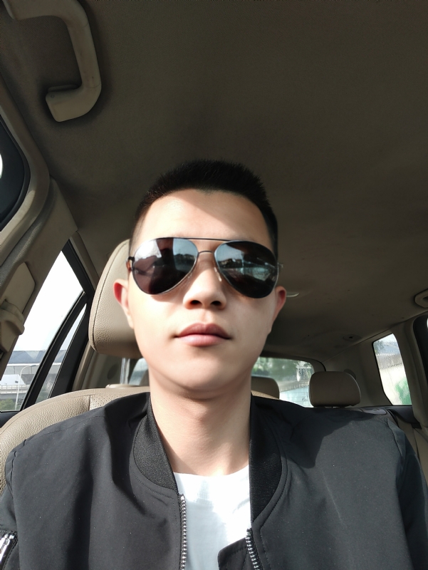 葛先生的第一张照片--武汉相亲服务中心