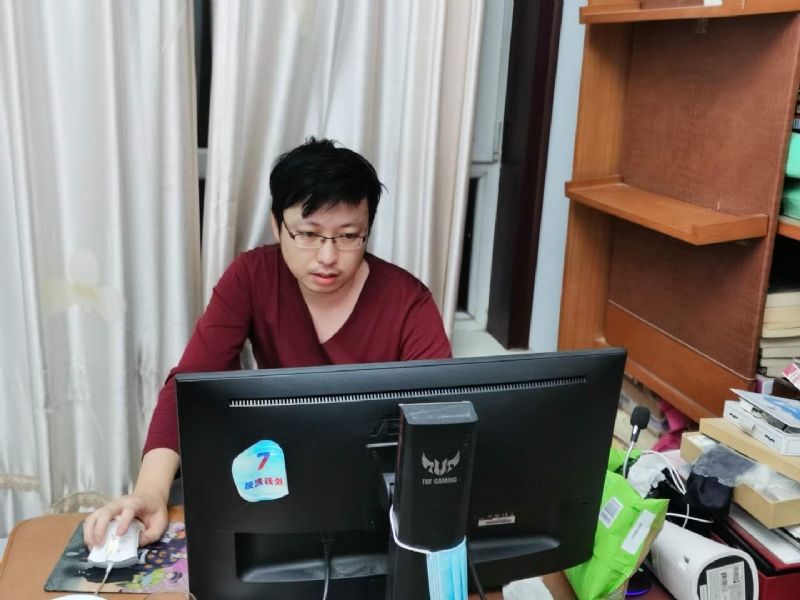 津彩的第一张照片--武汉相亲服务中心