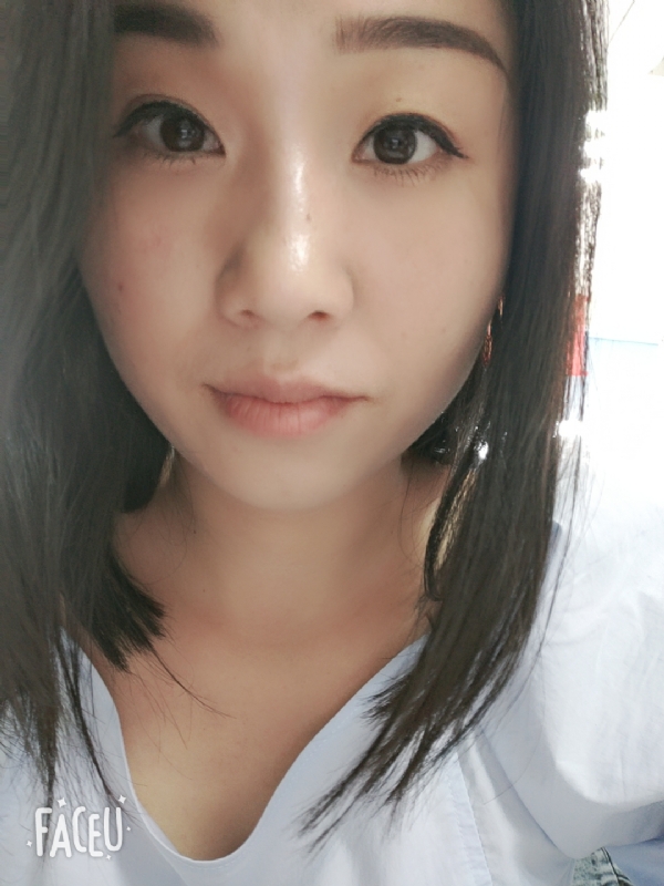 安然自若的第一张照片--武汉相亲服务中心