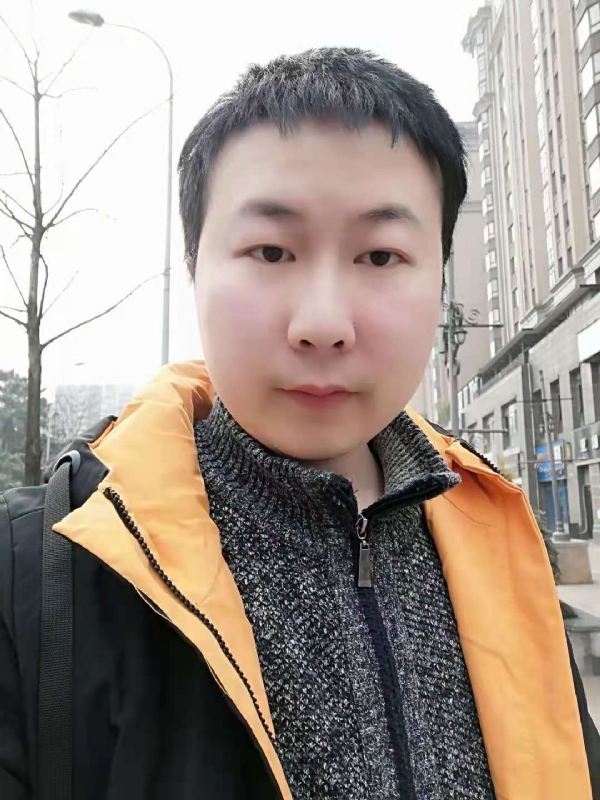 李李的第一张照片--武汉相亲服务中心