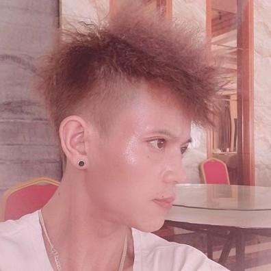 维咔嘶的第一张照片--武汉相亲服务中心