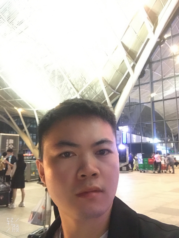 骑马的快乐的第一张照片--武汉相亲服务中心
