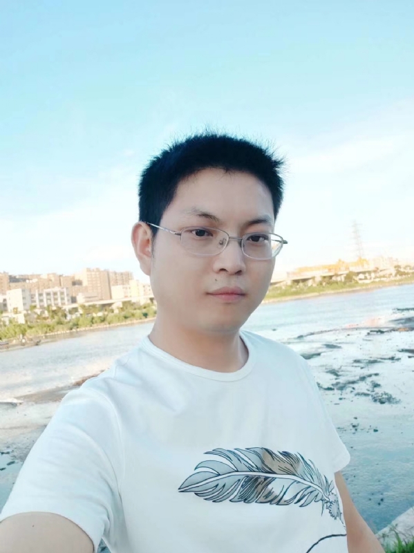 诚心交友的第一张照片--武汉相亲服务中心