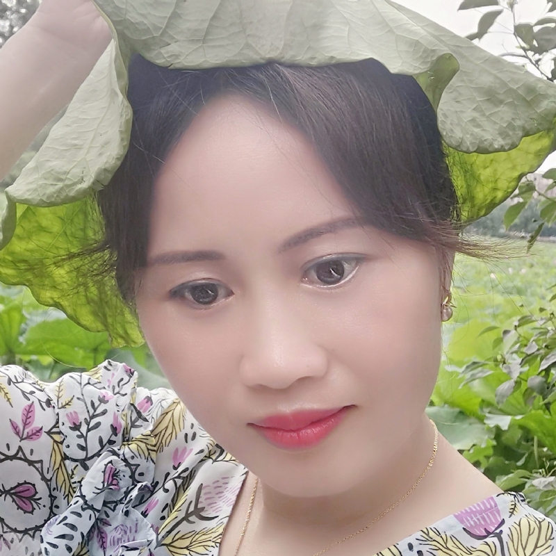 花开半夏的第一张照片--武汉相亲服务中心