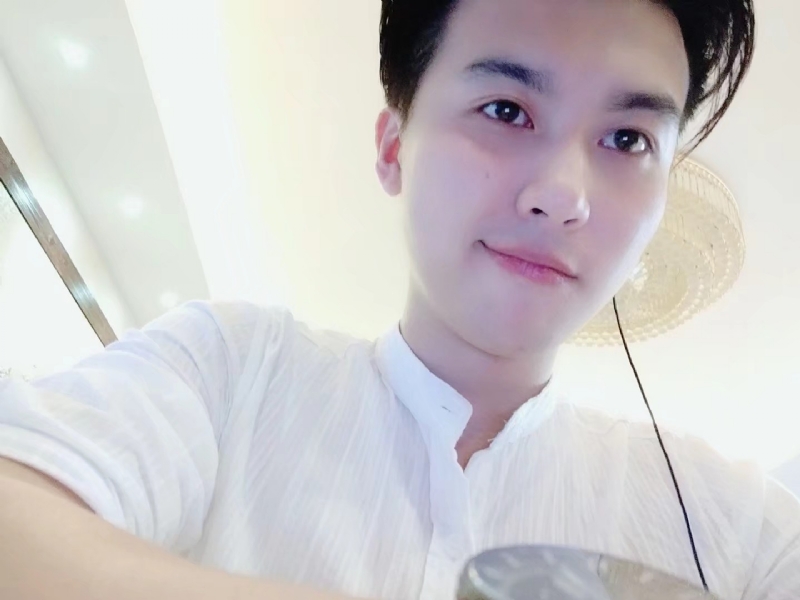 皮特王的第一张照片--武汉相亲服务中心