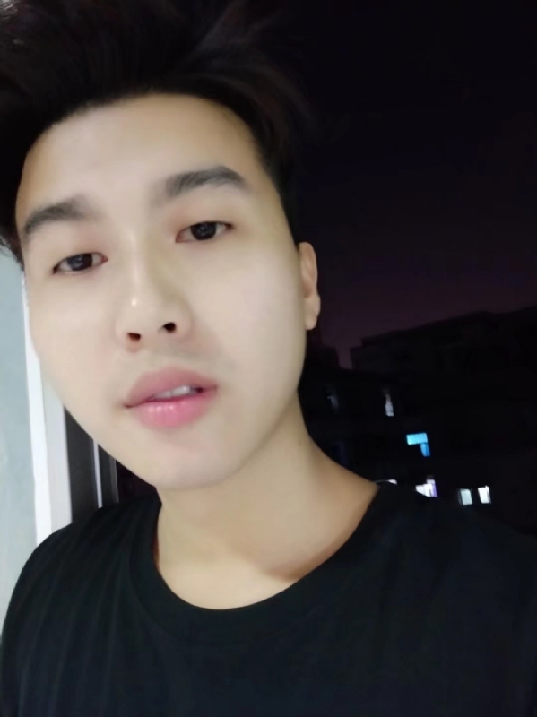 皮特王的第二张照片--武汉相亲服务中心