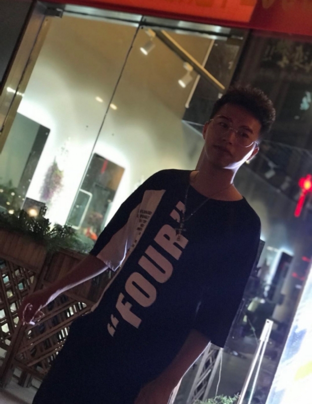 寻找的第一张照片--武汉相亲服务中心