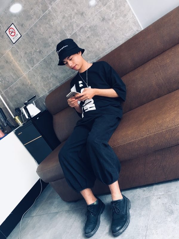 寻找的第三张照片--武汉相亲服务中心
