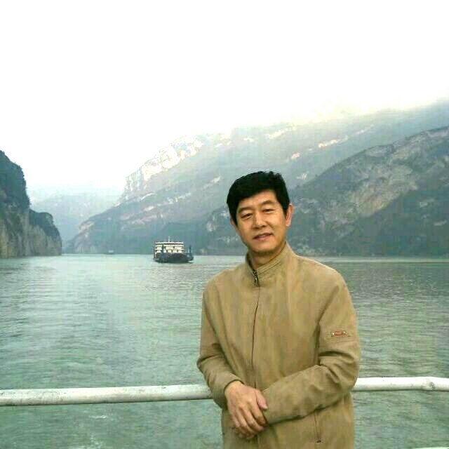 优秀善良178/72的第一张照片--武汉相亲服务中心