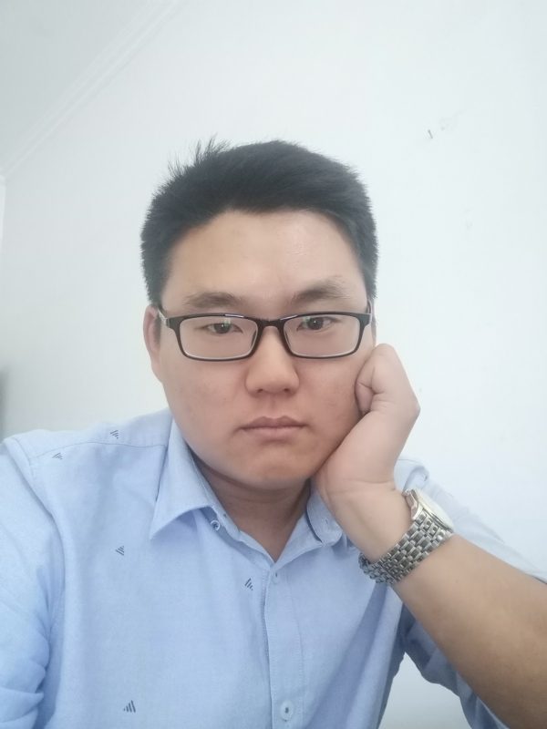纯真少年的第一张照片--武汉相亲服务中心