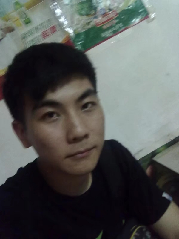 蜡笔小新的第三张照片--武汉相亲服务中心
