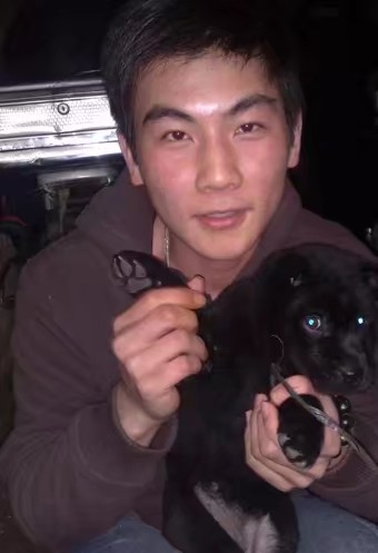 蜡笔小新的第四张照片--武汉相亲服务中心