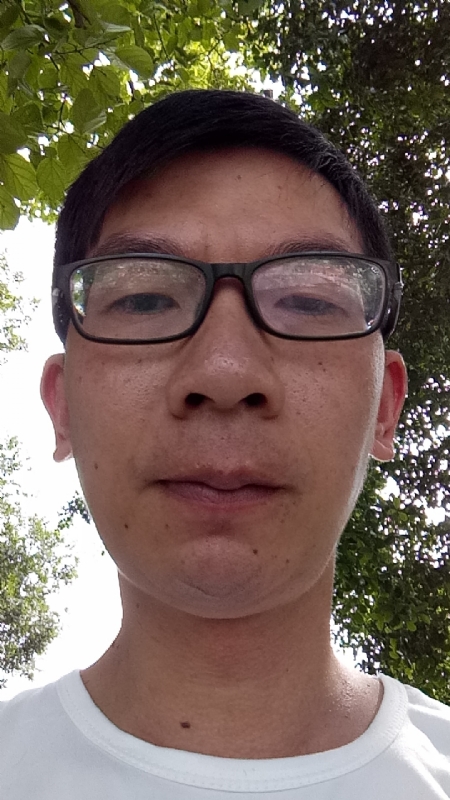 奋斗的第一张照片--武汉相亲服务中心