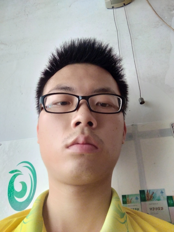 舒荷的第二张照片--武汉相亲服务中心