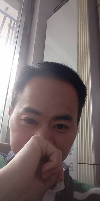 90年大叔的第四张照片--武汉相亲服务中心
