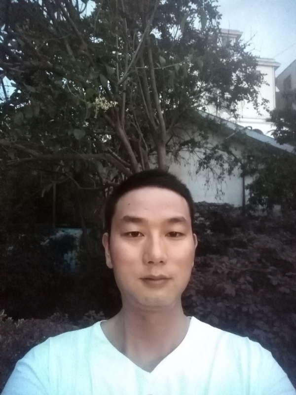 先苦后甜的第一张照片--武汉相亲服务中心