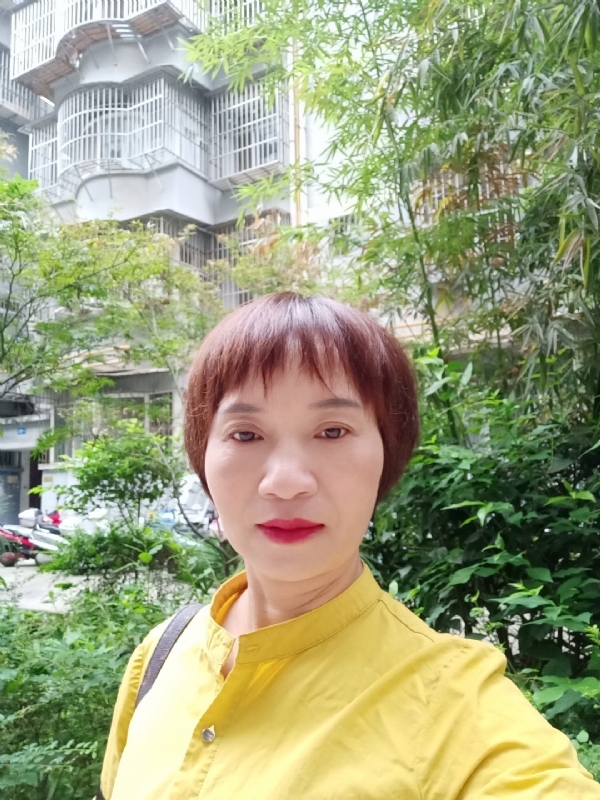 小瓶子的第二张照片--武汉相亲服务中心