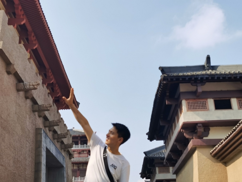 咸鱼不闲的第一张照片--武汉相亲服务中心