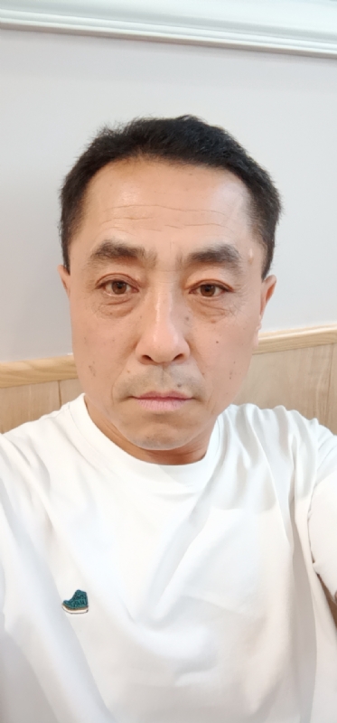 大漠孤烟的第一张照片--武汉相亲服务中心