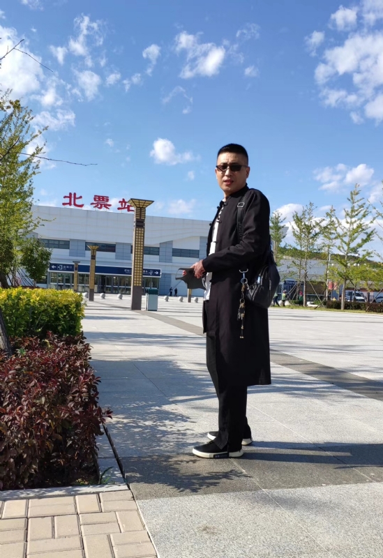 仟佰渡的第一张照片--武汉相亲服务中心