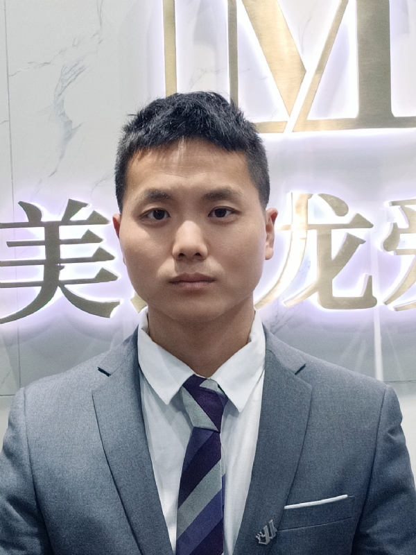 武路的第一张照片--武汉相亲服务中心