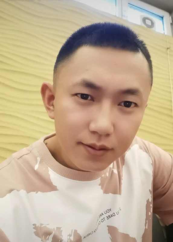 爱意随风起的第一张照片--武汉相亲服务中心