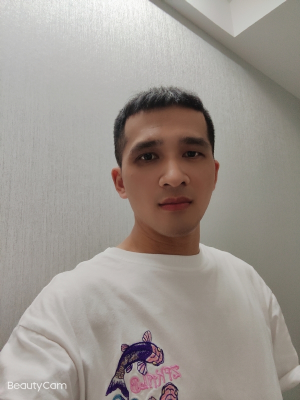 开心每一天的第一张照片--武汉相亲服务中心