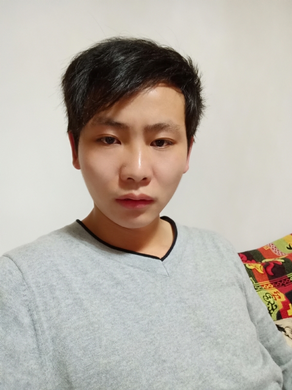 晴空万里的第一张照片--武汉相亲服务中心