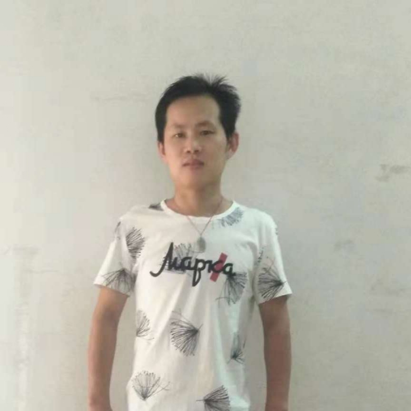 平平的第一张照片--武汉相亲服务中心