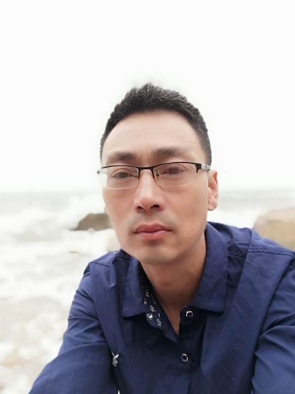 意智的第一张照片--武汉相亲服务中心