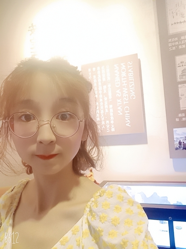 吴小小的第一张照片--武汉相亲服务中心