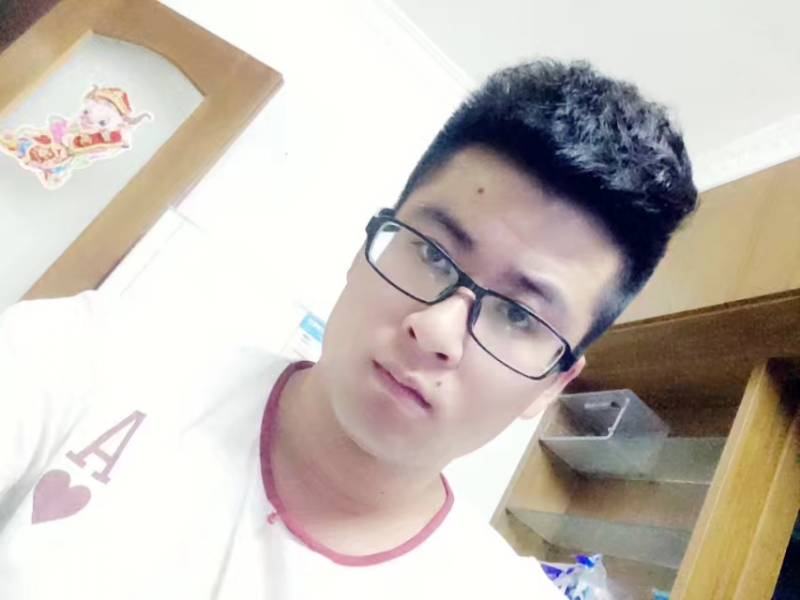 首席的第二张照片--武汉相亲服务中心