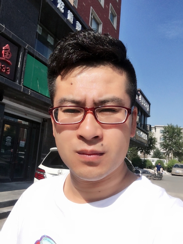 AA首席的第一张照片--武汉相亲服务中心