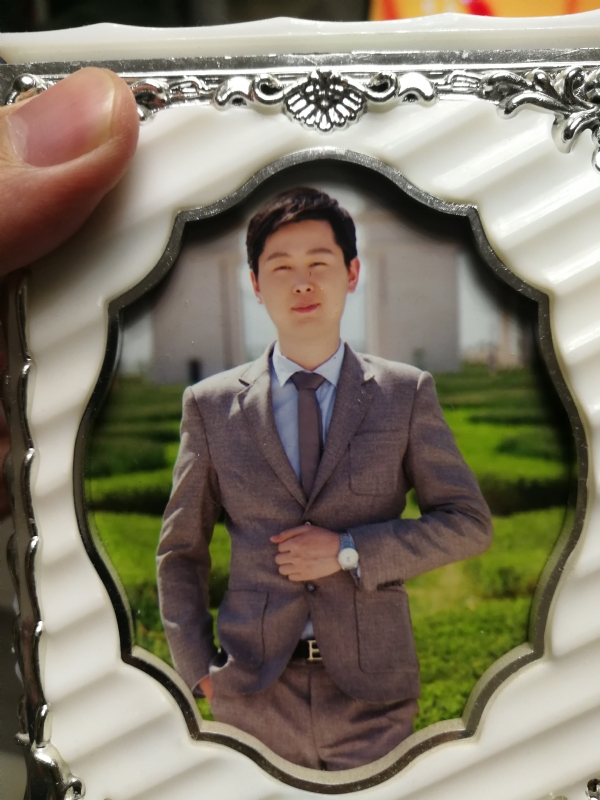 蓝色经典的第一张照片--武汉相亲服务中心