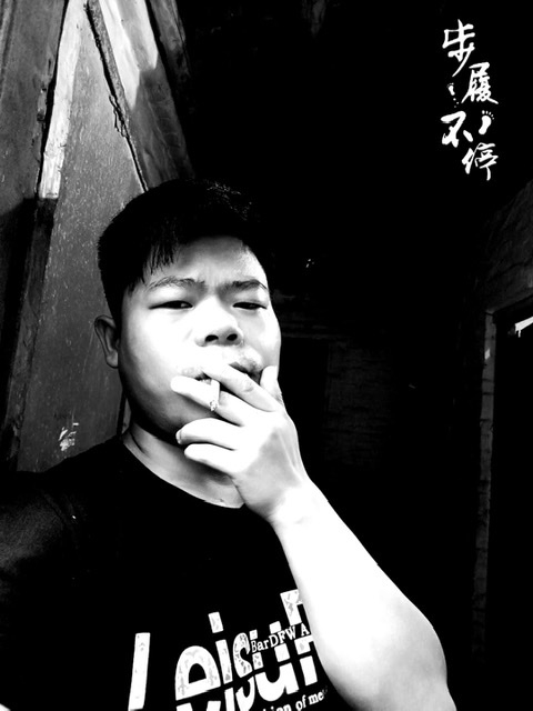一見鍾情的第三张照片--武汉相亲服务中心