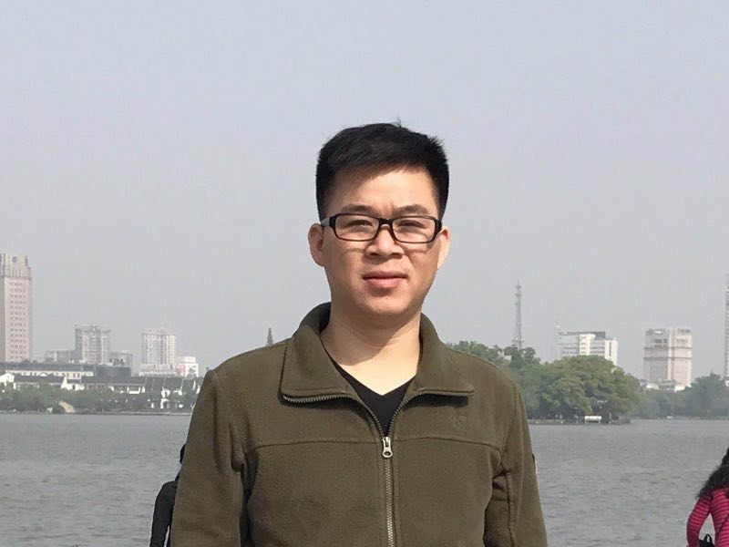 孔雀鱼的第一张照片--武汉相亲服务中心