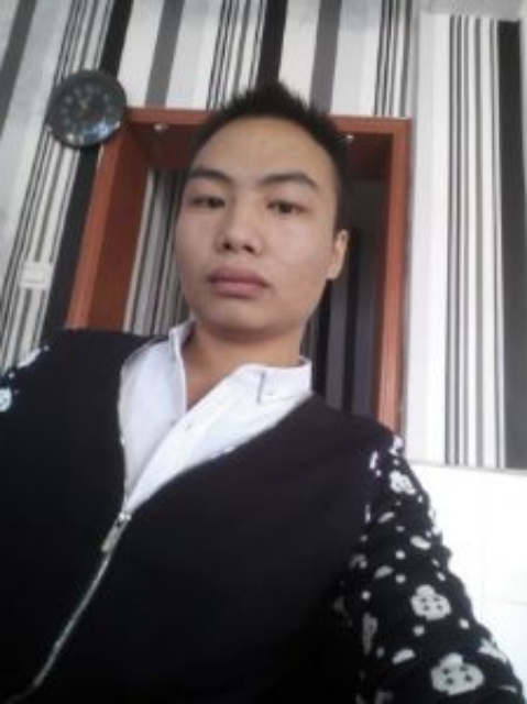 阿龙的第二张照片--武汉相亲服务中心
