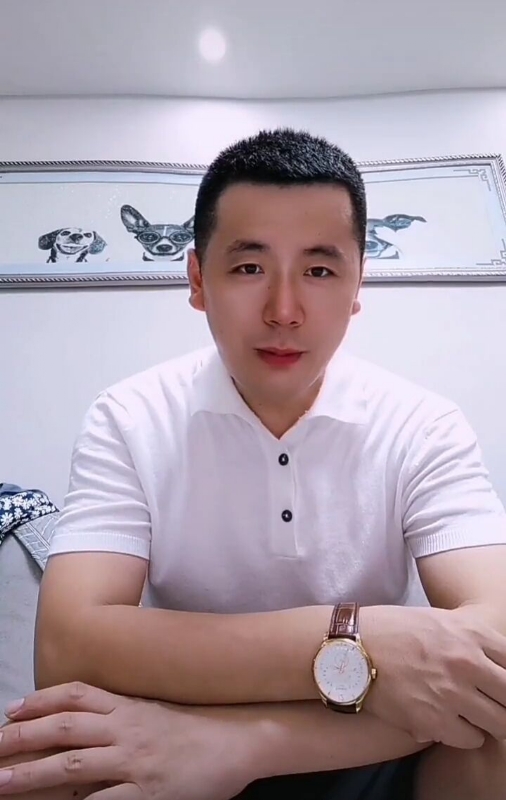 随风的第一张照片--武汉相亲服务中心